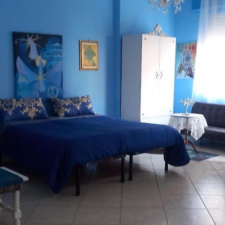 Central Chic Appartement Syracuse Buitenkant foto